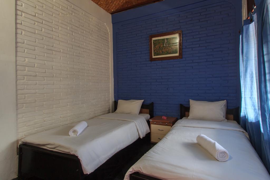 Rabasta Kuta Beach Inn Ngoại thất bức ảnh