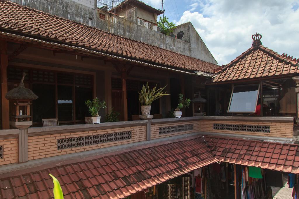 Rabasta Kuta Beach Inn Ngoại thất bức ảnh